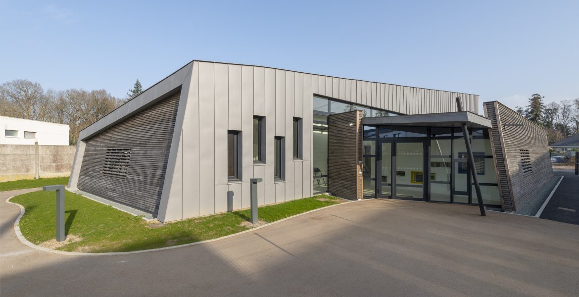 Construction d'une &eacute;cole de musique &agrave; Ch&acirc;teauneuf sur Sarthe (49)

Le futur &eacute;quipement intercommunal comprendra une salle [......]