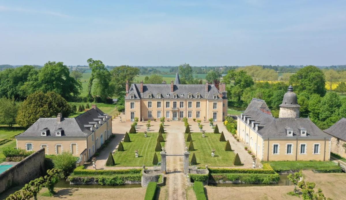 Diagnostic et faisabilit&eacute; - Ch&acirc;teau du Coudray (49)

Ma&icirc;tre d'ouvrage&nbsp;: &nbsp;Mme Rotnemer

Equipe de ma&icirc;trise d&rsquo;&oelig;uvre [......]